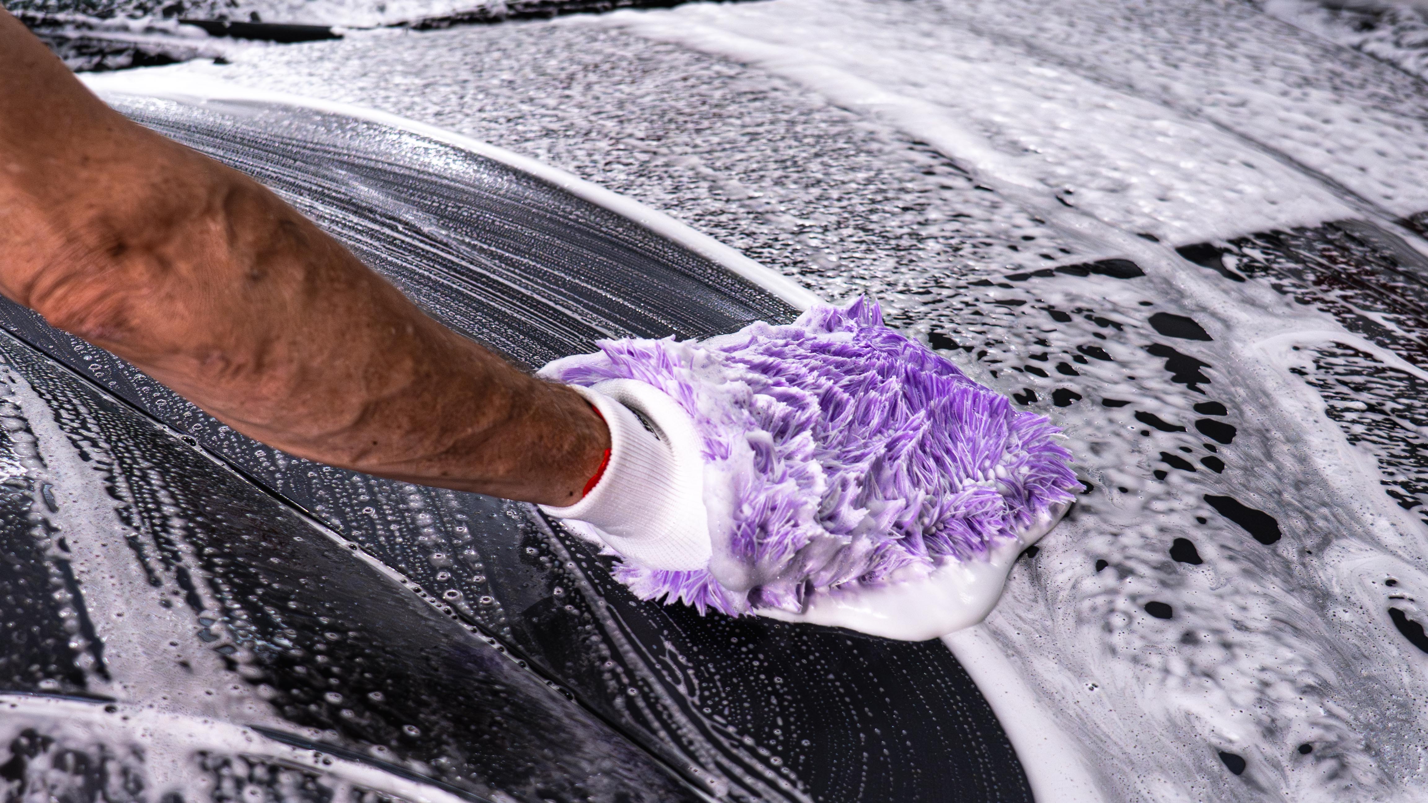DIY Incredible Wash Mitt - Image 7